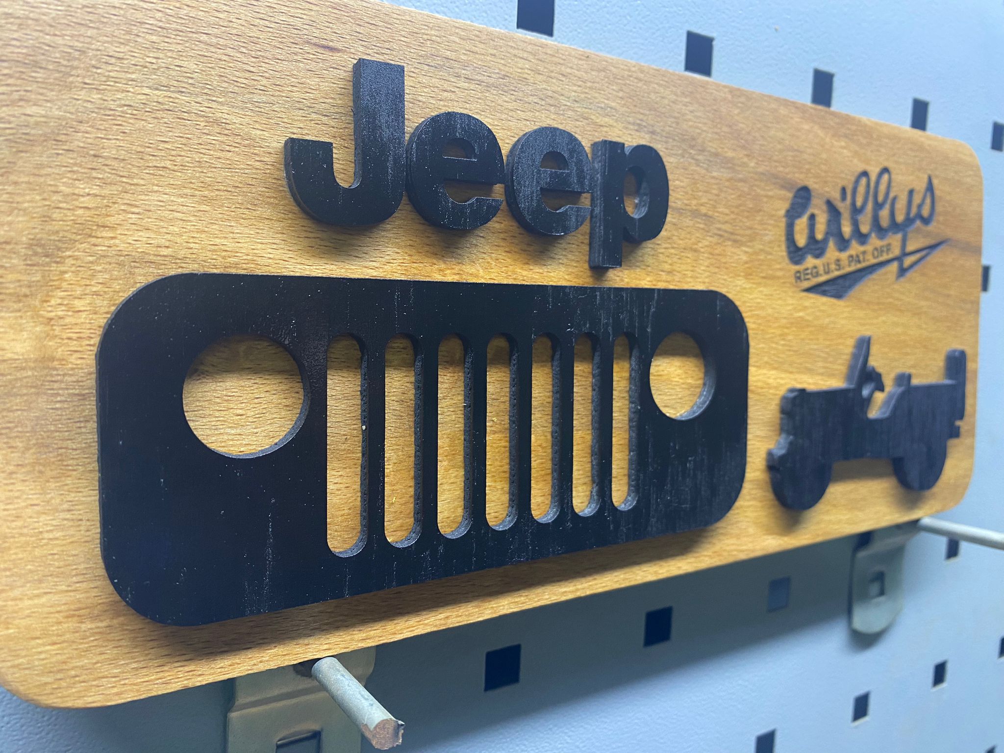 Jeep temalı katmanlı dekoratif ahşap tabela