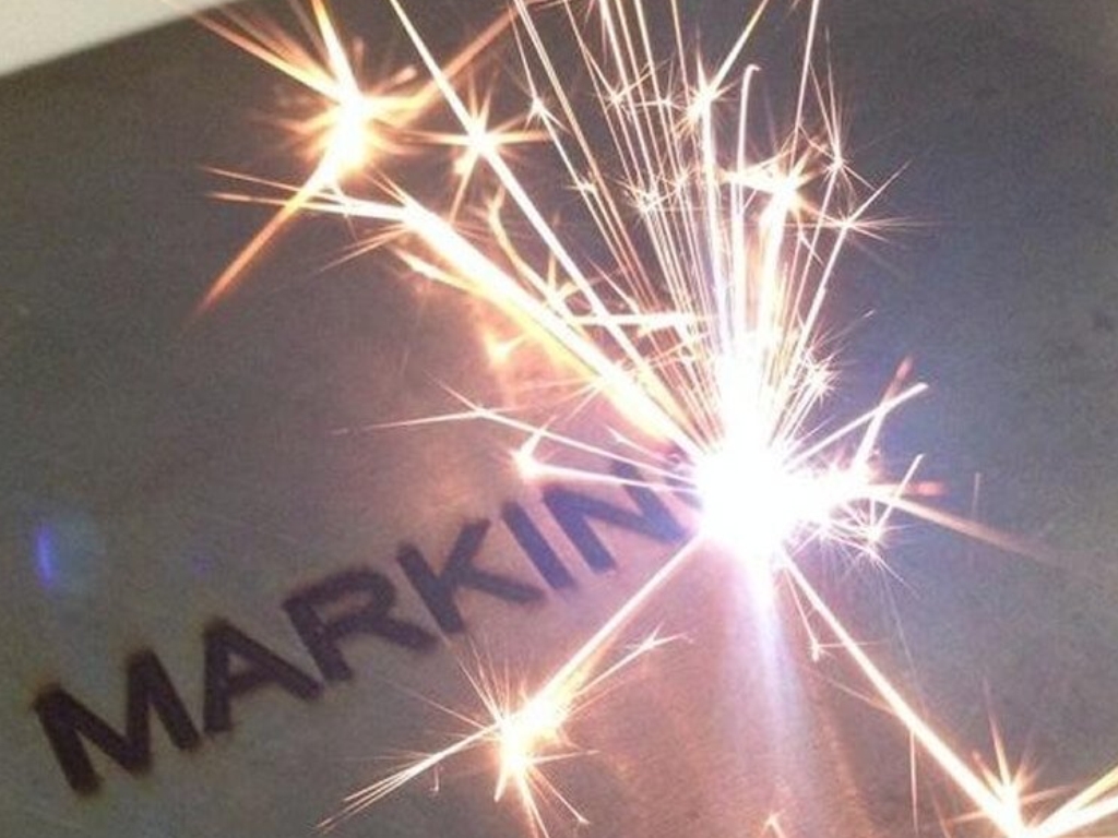 LAZER MARKALAMA